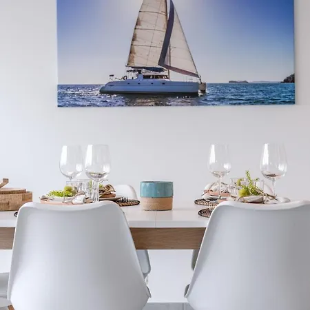 Catamaran - Bright Duplex With Balcony And Stunning View Over The Port Of Ostend 오스텐드