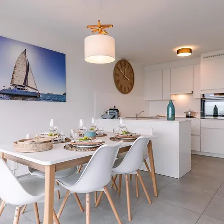 Διαμέρισμα Catamaran - Bright Duplex With Balcony And Stunning View Over The Port Of Ostend *