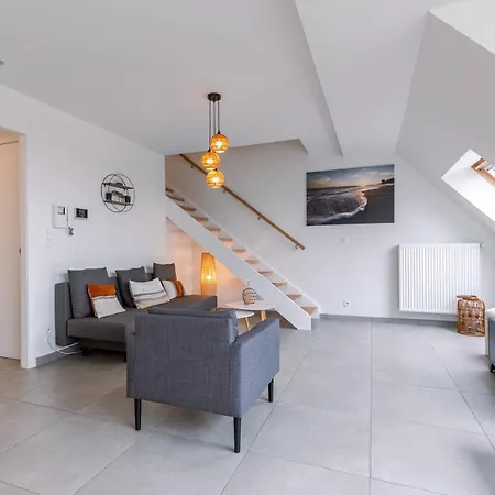 Catamaran - Bright Duplex With Balcony And Stunning View Over The Port Of Ostend Διαμέρισμα *